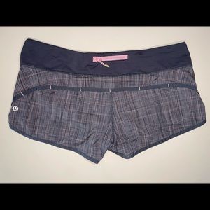 Lululemon shorts size 10